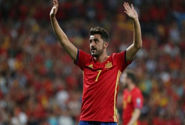 David Villa announces retirement from professional football