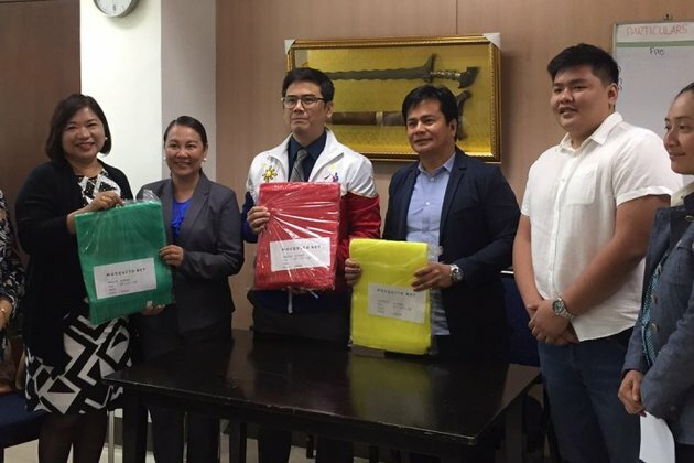 Romblon receives 500 mosquito nets from Pagcor to fight dengue