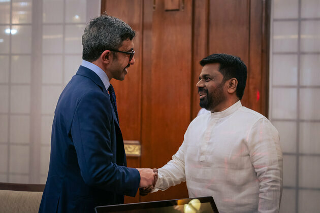 President of Sri Lanka receives Abdullah bin Zayed, discusses bilateral relations