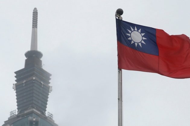 China Sends 43 Planes and 7 Ships Near Taiwan