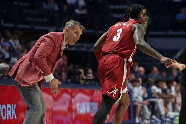 Alabama tries to keep second-half barrage going vs. South Carolina