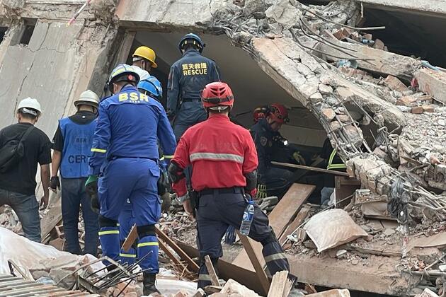 8 survivors saved so far by Chinese rescuers in Myanmar