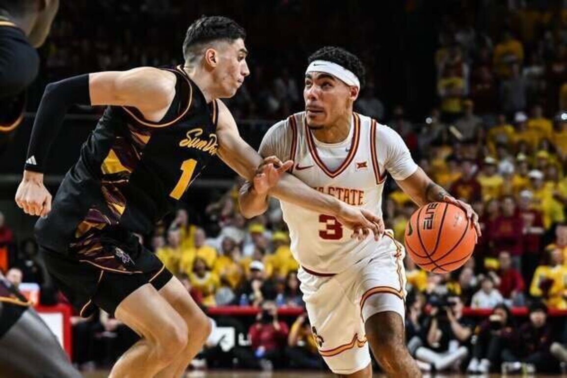 Second-half blitz lifts No. 6 Iowa State over Arizona State