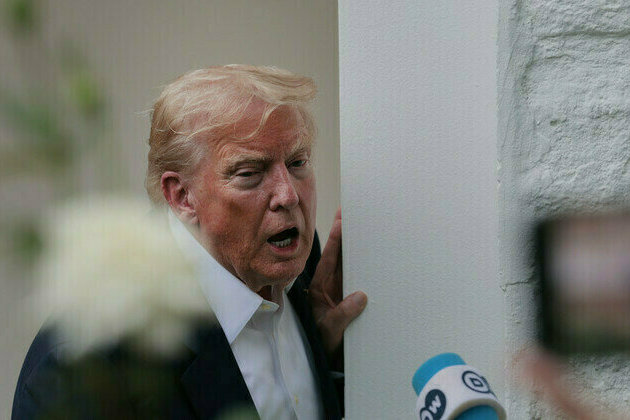 Ukrainians can stay in US  Trump