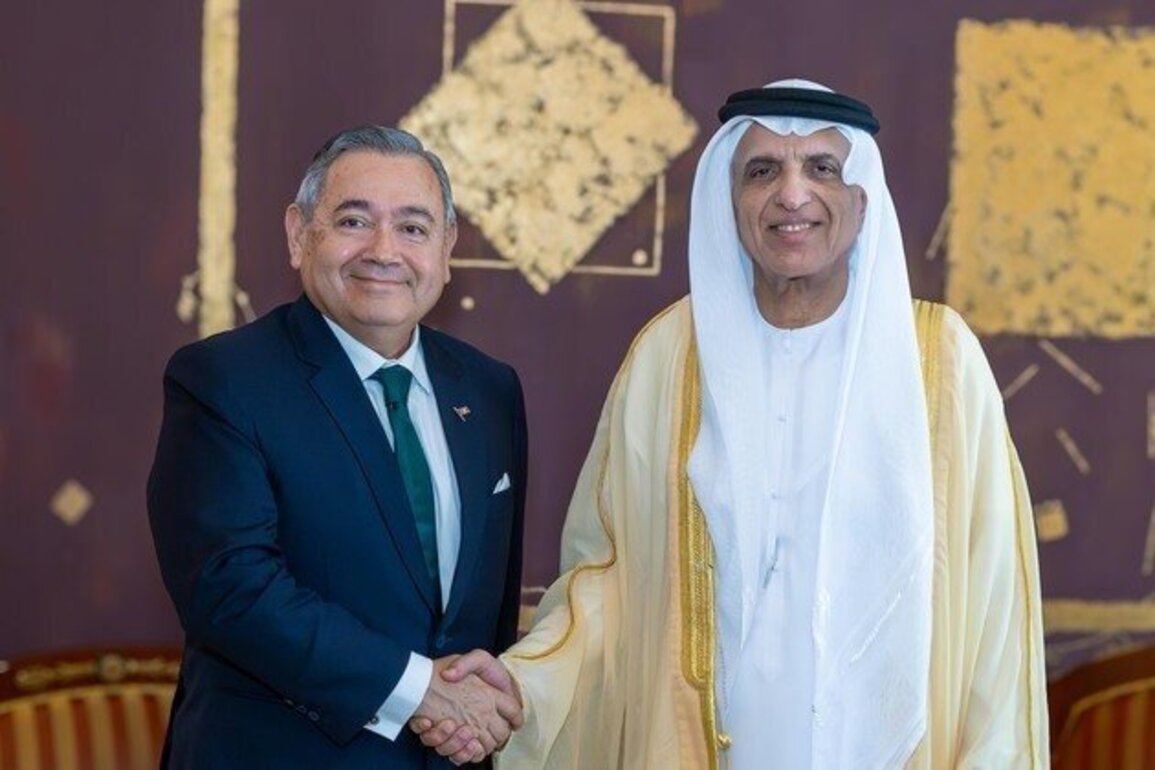 Saud bin Saqr receives Ambassador of Peru