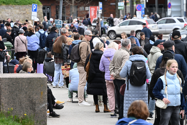 ESTONIA-NARVA-BORDER CROSSINGS-RUSSIA-OPENING HOURS SHORTENED