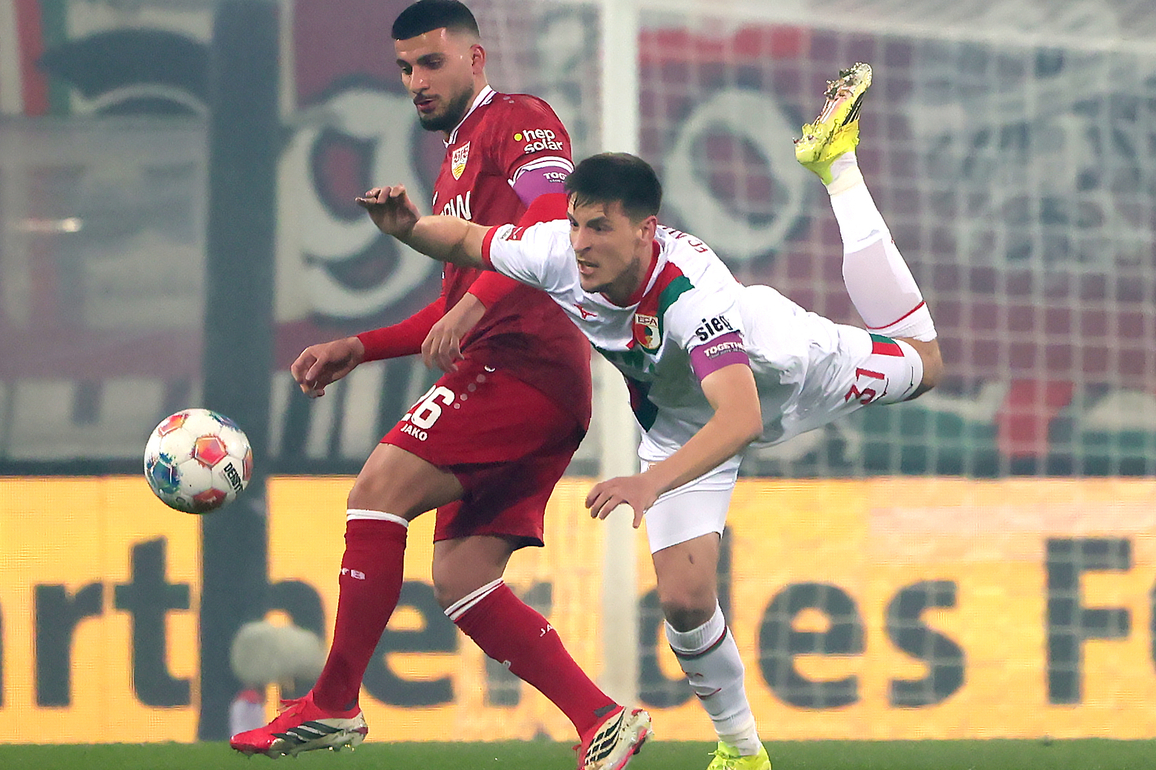 (SP)GERMANY-AUGSBURG-FOOTBALL-BUNDESLIGA-STUTTGART VS AUGSBURG