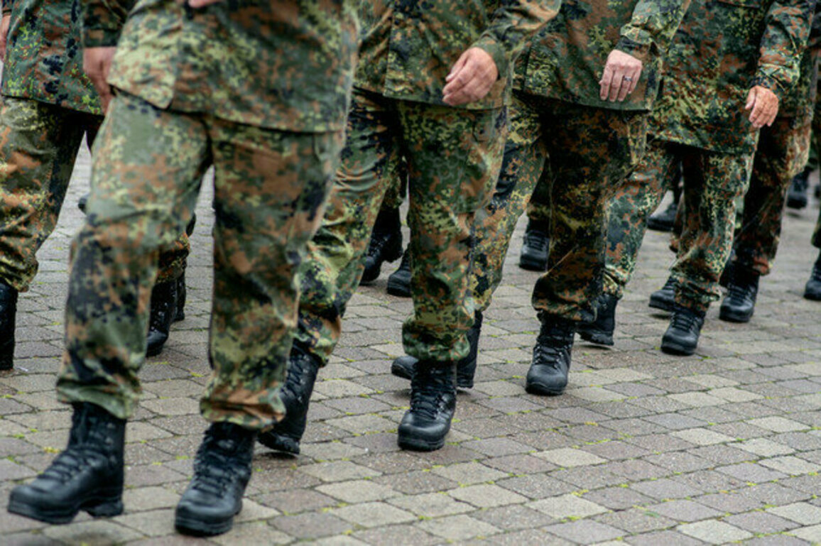 Germany plans six-month military service  Reuters