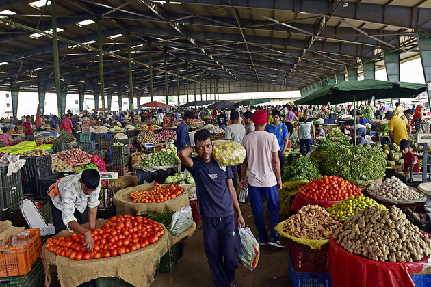 Retail inflation may cross 6 pc in Oct-Nov before easing in Q4 FY27: Report