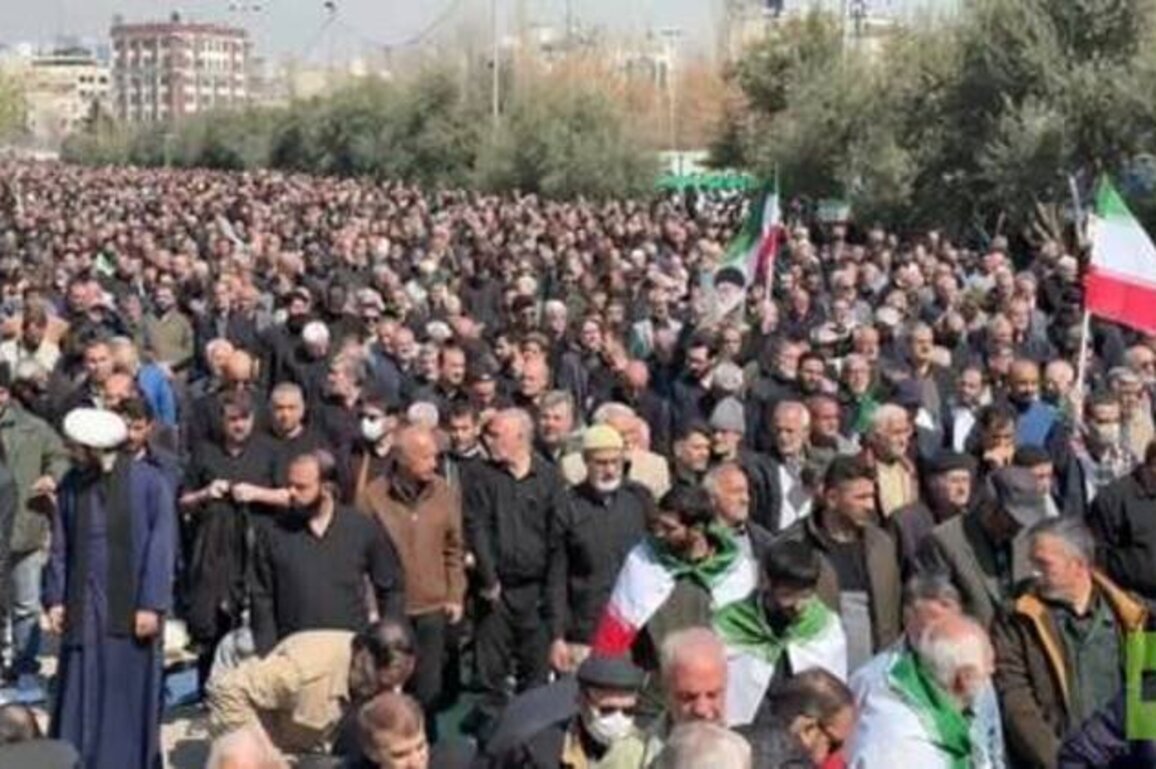 Iranians gather for first Friday prayers since US-Israel war began (PHOTOS, VIDEO)