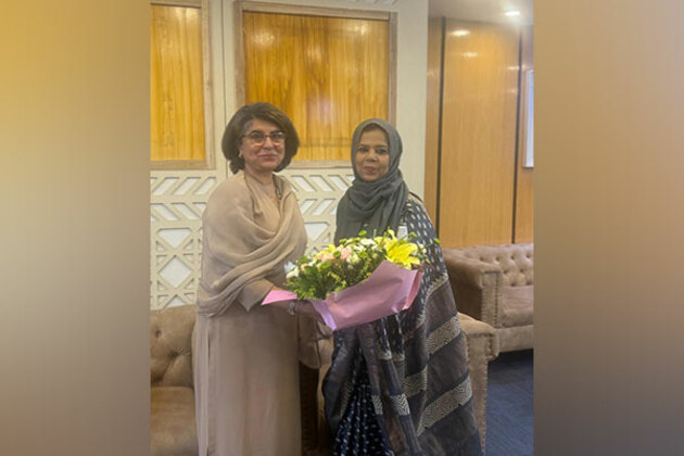 Pak Foreign Secy Amna Baloch arrives in Bangladesh to discuss bilateral issues