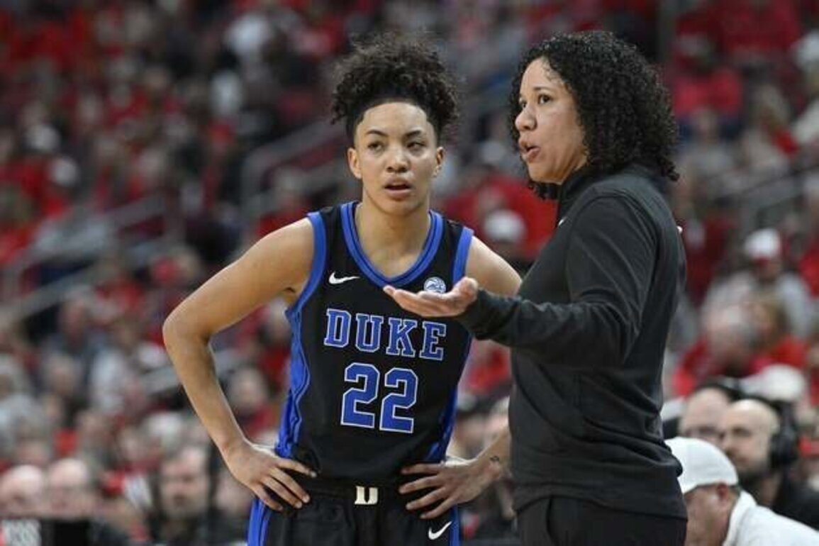 Wiomen's Top 25 roundup: No. 11 Duke tops No. 21 UNC for 16th win in a row