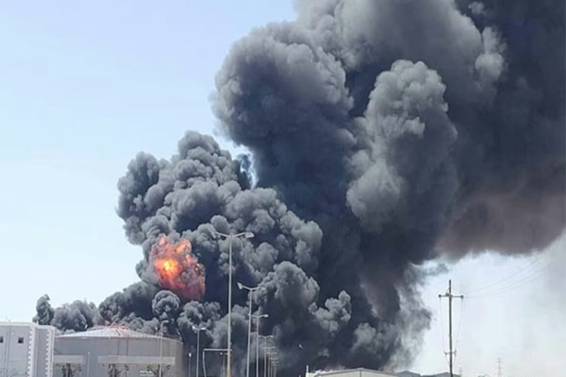 Explosions, huge fire reported from Sudanese city of Port Sudan