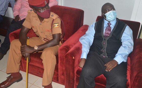 Kazinda ng'aleeteddwa mu kkooti Kazinda ng'aleeteddwa mu kkooti