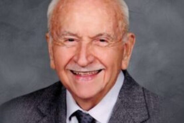 FCC Grants Estate Shift For Barry Thompsons Stations