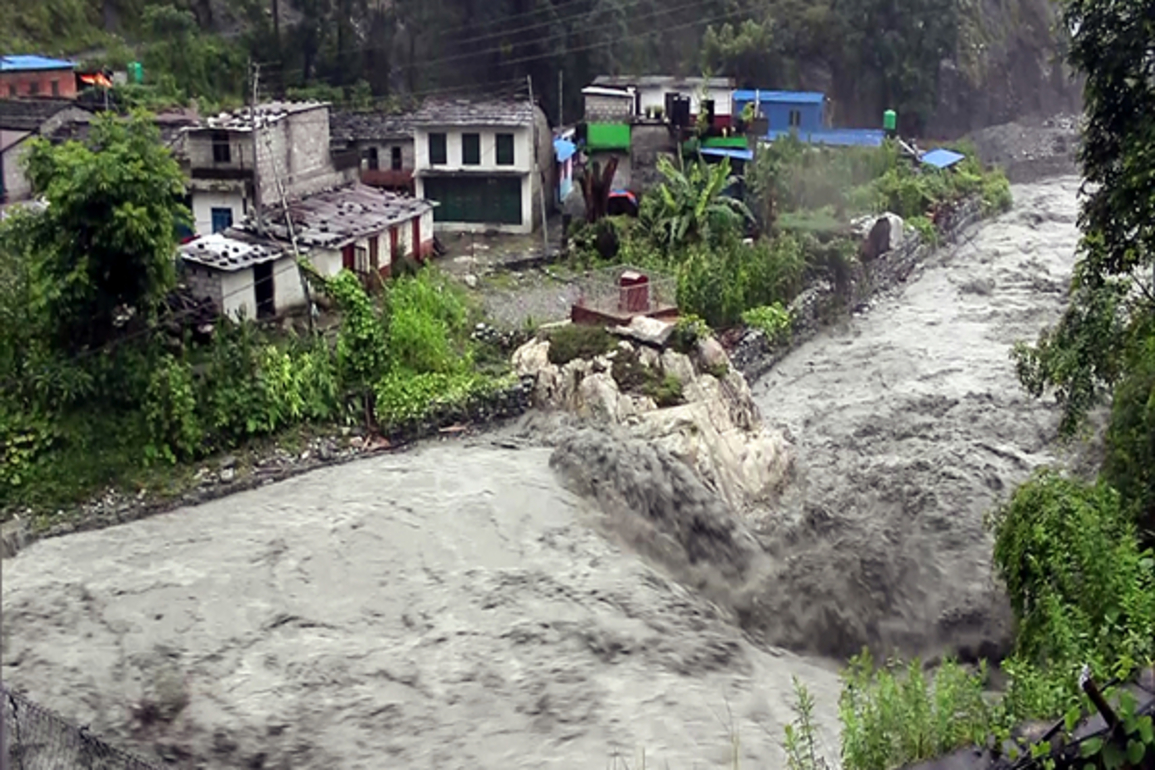 Two dists of Nepal on alert as China warns of inundation post rain in Tibet
