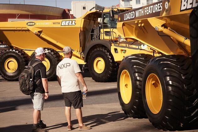 Global builders turn to AI at North America's largest construction expo