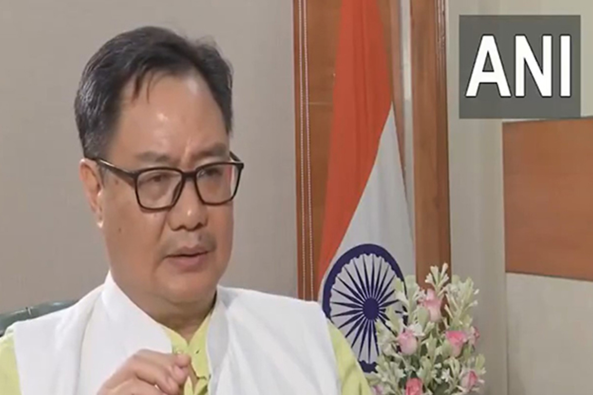 Rahul Gandhi speaks "nonsense" to grab headlines: Kiren Rijiju