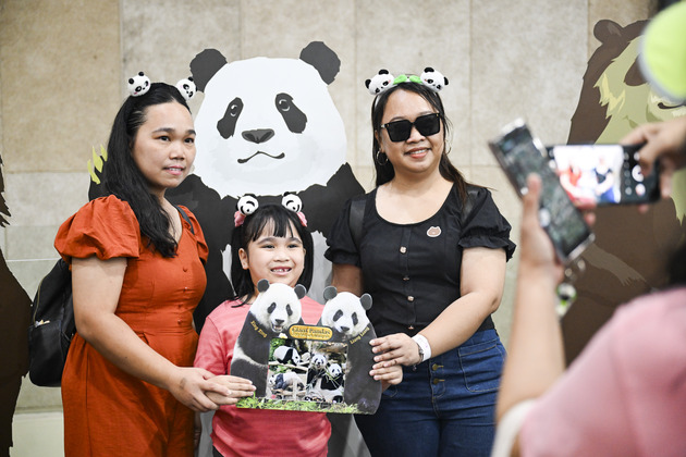 MALAYSIA-KUALA LUMPUR-ZOO NEGARA-PANDAS