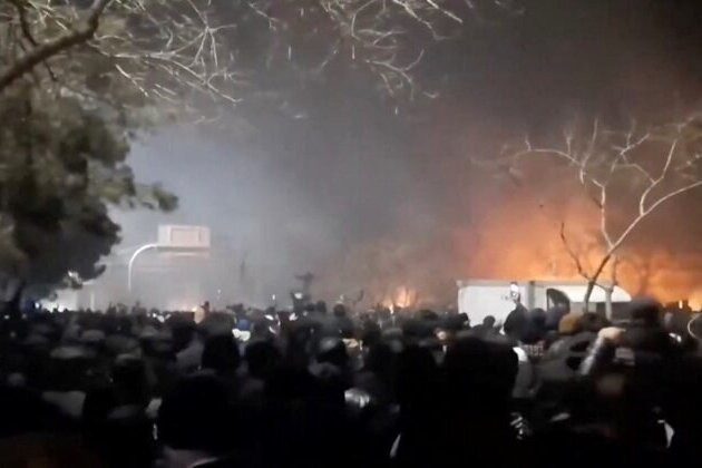 Live Blog: Rights Group Says More Than 500 Killed In Iran Protests