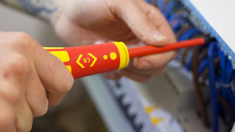Brand new Modulo 'Ultra' Slim screwdrivers from C.K Tools promises universal solution for terminal screws