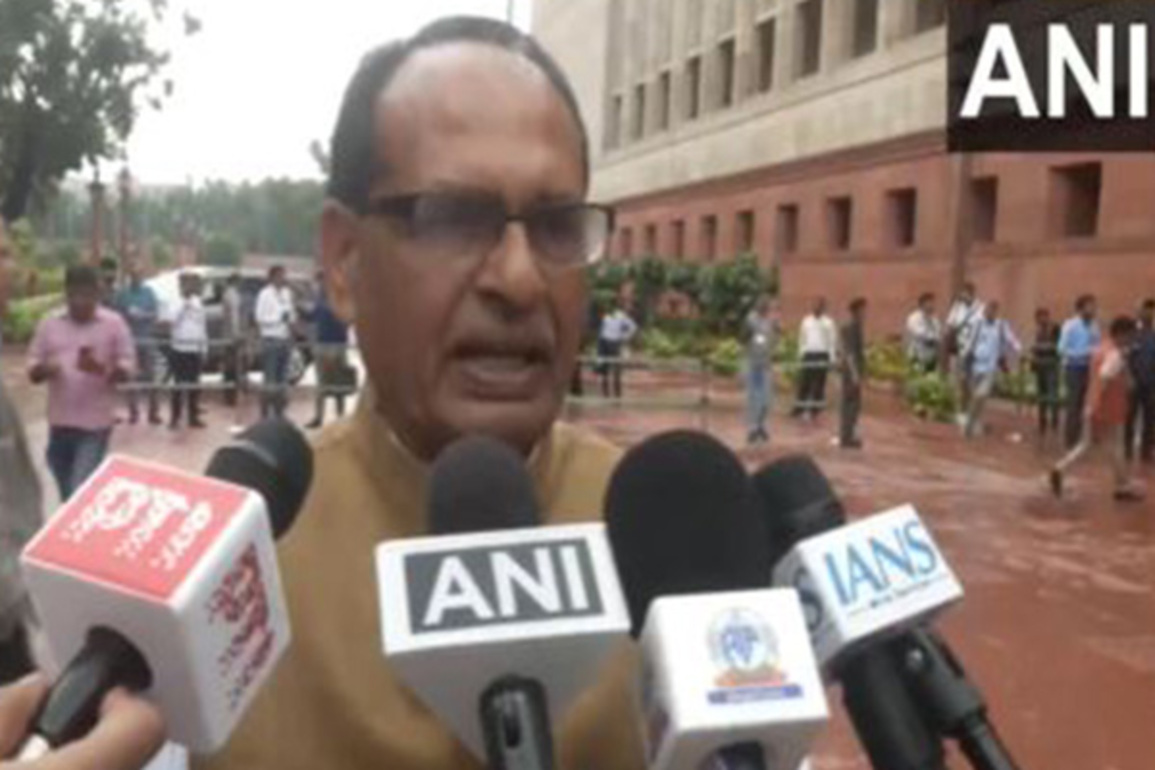 "INDIA bloc has become 'hullad' bloc": Union Minister Shivraj Singh Chouhan slams Opposition protest