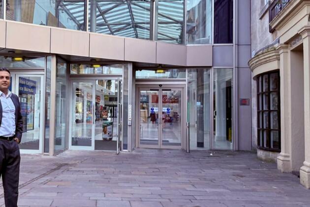 New shopping centre owner says &#39;too early&#39; on new homes plan - The Herald