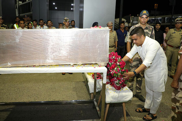 Gujarat: Mortal remains of Pahalgam terror attack victims reach their hometown; CM Patel announces ex-gratia