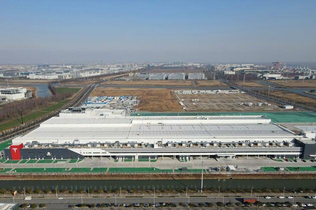 Update: Tesla's new Shanghai Megafactory starts exporting energy-storage batteries