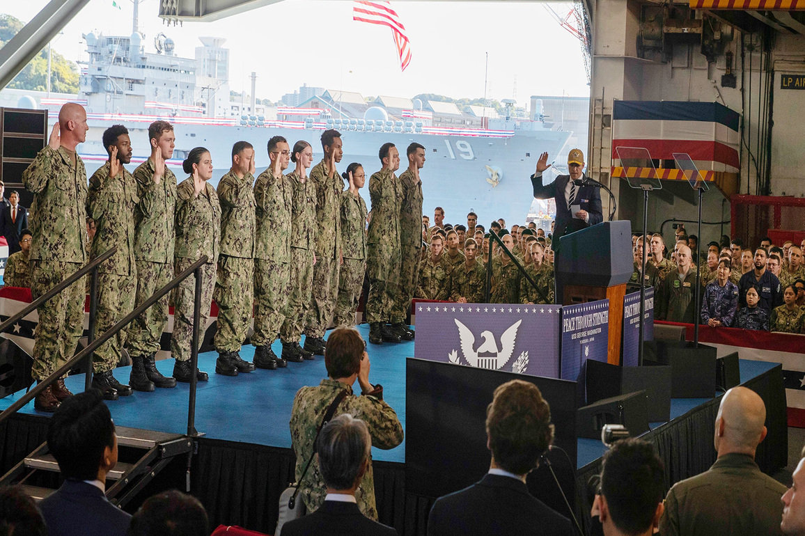 US nuclear aircraft carrier arrives at S Korea's Busan port city