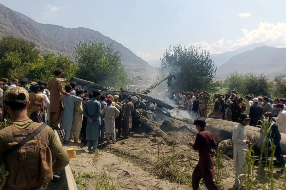 (SpotNews)PAKISTAN-DIAMER-HELICOPTER-CRASH