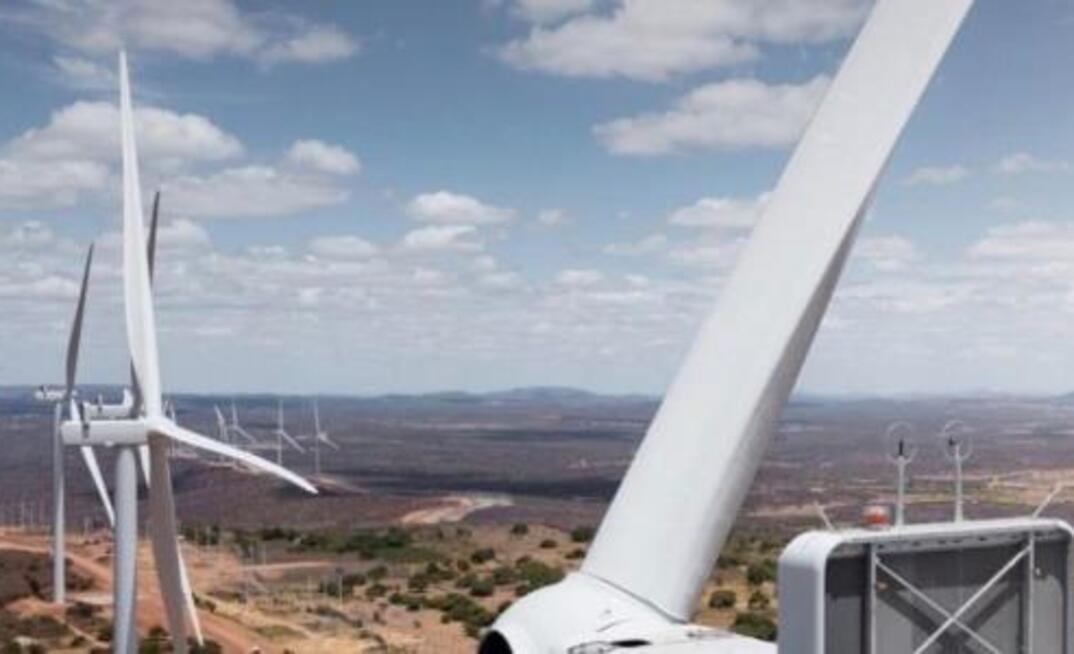 Parque Solar Luiz Carlos, em Paracatu (MG)