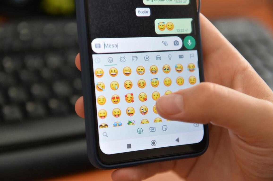 Portugal joins growing EU push to tighten social media age limits