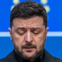 Zelensky admits Ukraine can't afford 800,000-strong army