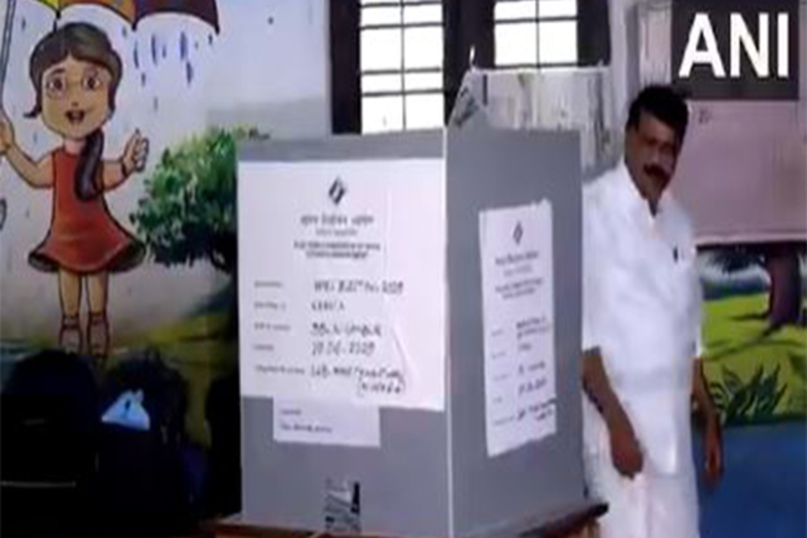 Assembly bypolls: Nilambur records 13.15% voter turnout by 9 am, Ludhiana West lowest at 8.5%
