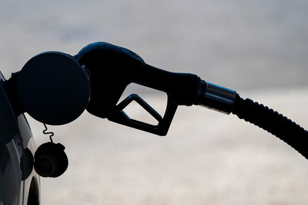 Sanctions to blame for EU diesel price hike El Pais
