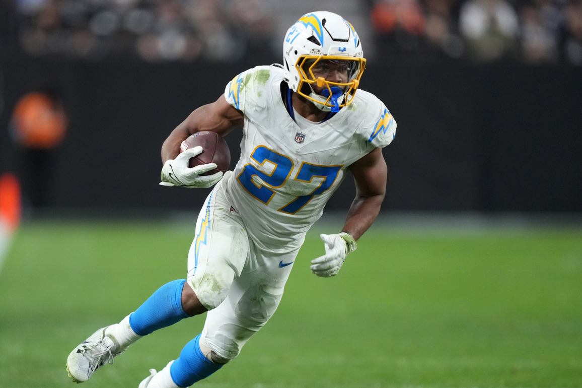 Las Vegas Raiders Named Best Fit For Explosive Free Agent - Yardbarker