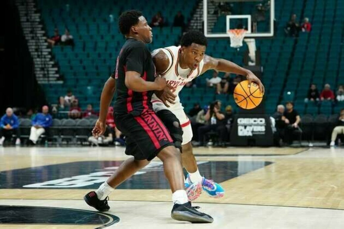 Pharrel Payne, Maryland push past challenge from UNLV