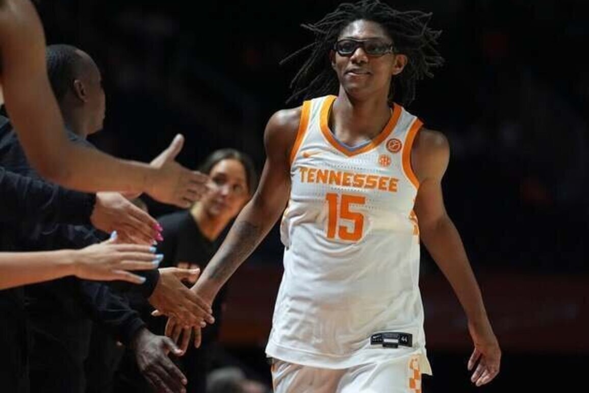 Last returning player on Lady Vols' roster enters portal