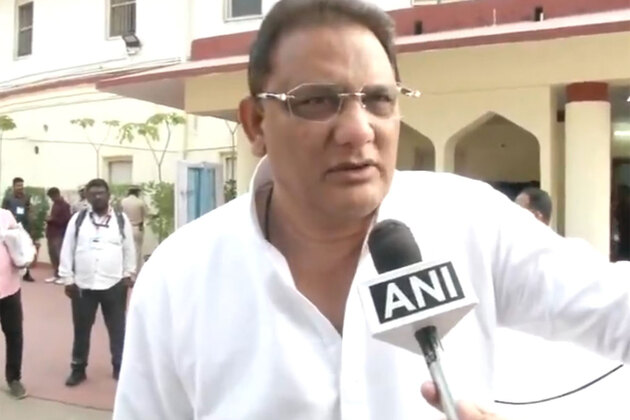 Mohammed Azharuddin backs BCCI; BJP and Congress clash over Mustafizur Rahman issue