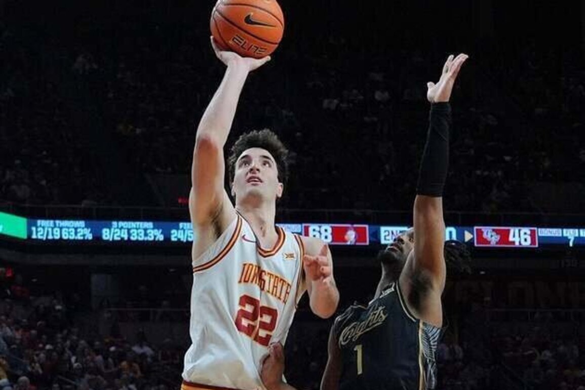 Back on track, No. 8 Iowa State rolls into visit with Kansas State