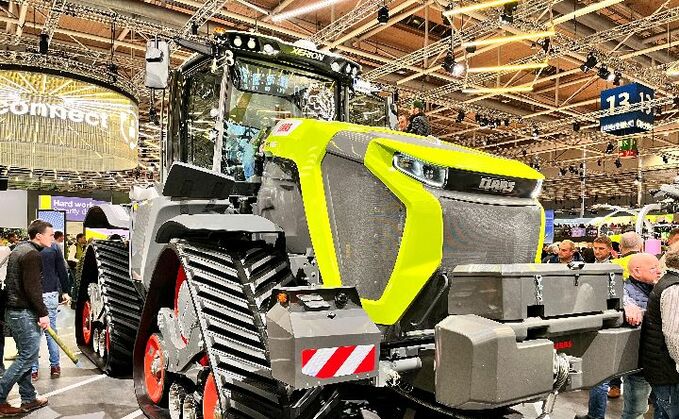 Claas Xerion 12.650 Tractor of the Year 2023