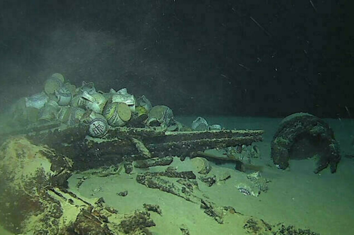 🌟The Bright Side: Archaeologists find France's deepest shipwreck