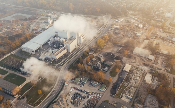 Schemes with under £1bn in AUM 'risk being left behind on climate change'