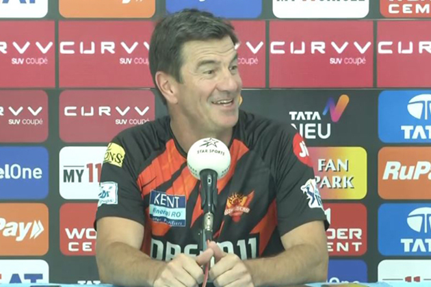 Simon Helmot confident ahead of clash against Mumbai Indians, says SRH will stick to their strategy