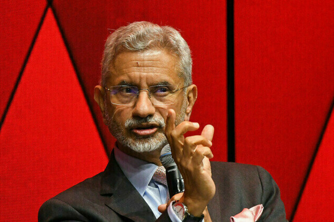 No unified BRICS position on dollar  India