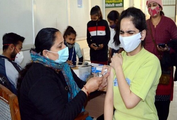 More than 22 lakh average precaution doses administered per day: Health Ministry