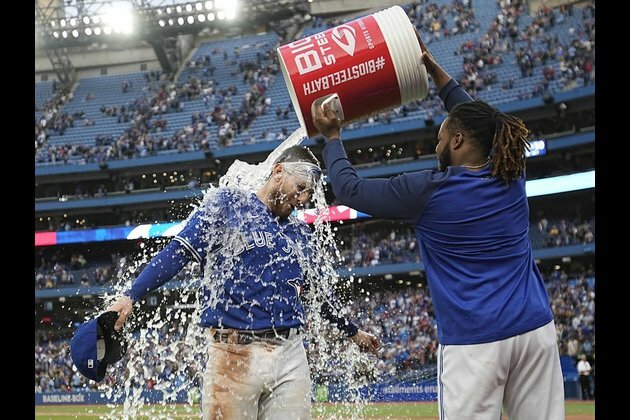 Blue Jays look to maintain dominance over Red Sox