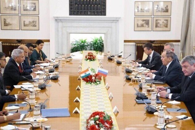 Russian and Indian foreign ministers hold talks in New Delhi