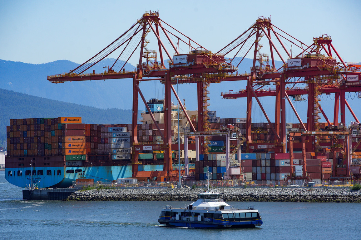 CANADA-VANCOUVER-TRADE DEFICIT-RECORD HIGH
